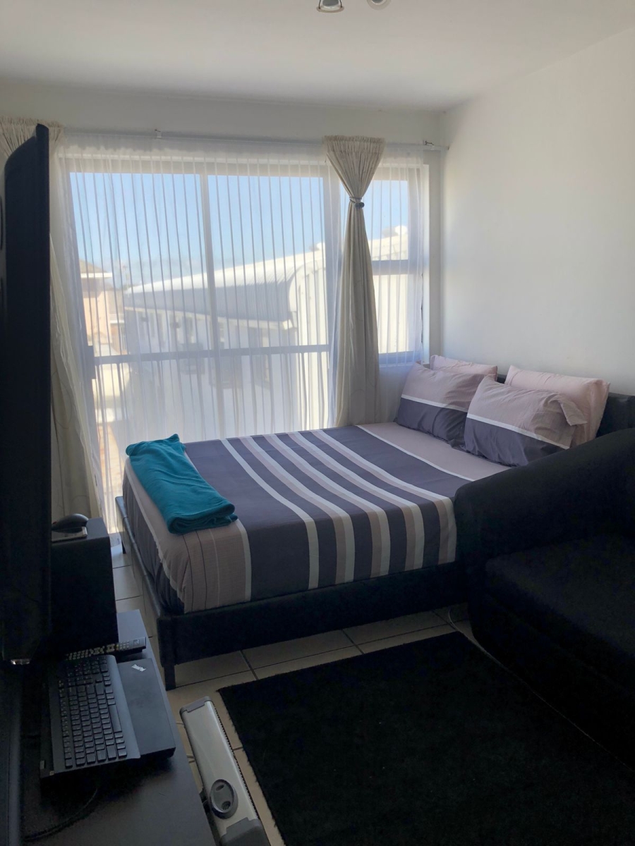 To Let 1 Bedroom Property for Rent in Klipkop Western Cape
